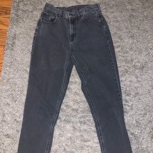 Black Mom Jeans